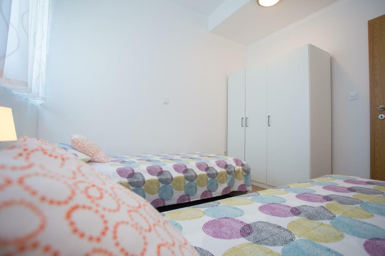 Apartman Girasol Pula Leilighet Eksteriør bilde