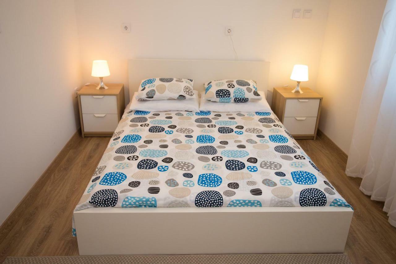 Apartman Girasol Pula Leilighet Eksteriør bilde